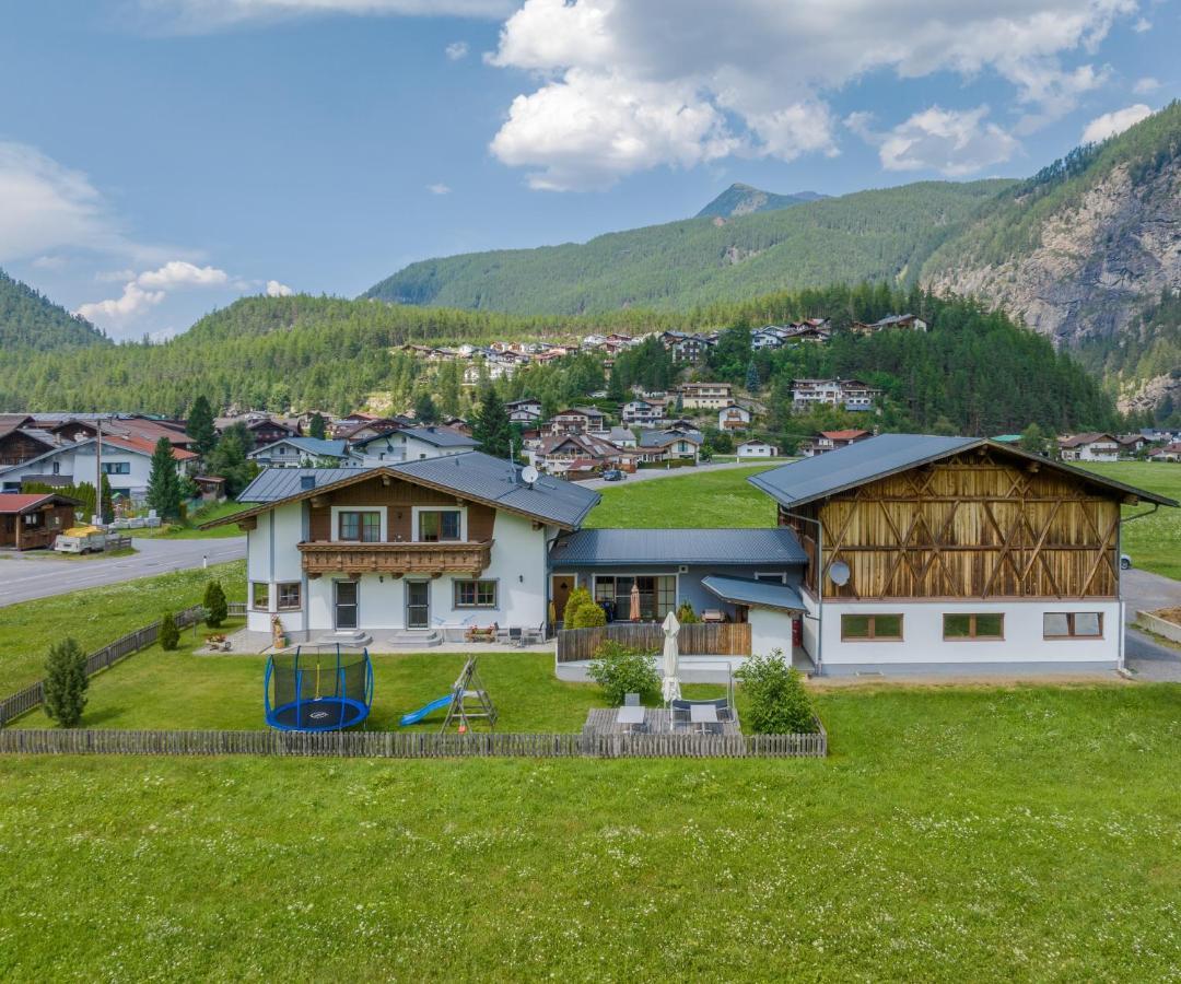 Landhaus Oetztalblick Лангенфельд Экстерьер фото